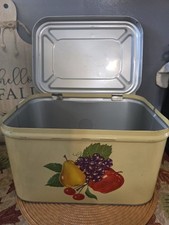 VIntage DecoWare Metal Bread Box. Fruit Patte...