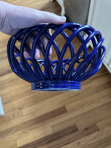 Eucalyptus Stoneware Bread Fruit Basket Cobalt Blue Oval, 10"L x 7.5"W - Picture 4 of 13