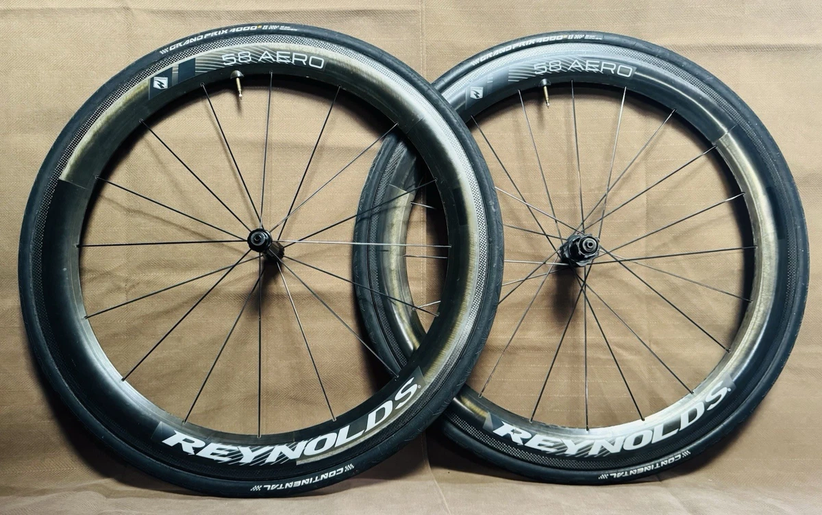 REYNOLDS ATTACK カーボン　リア用　ホイール レイノルズ REYNOLDS アタック ATTACK カーボン チューブレスレディ