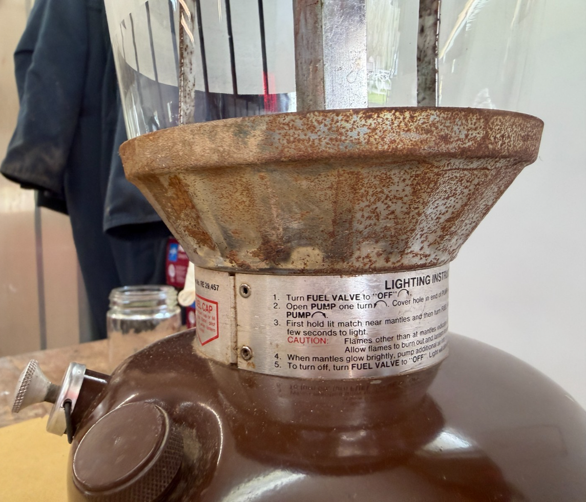 Vintage 1981 Coleman Model 275 Lantern Brown w/ Pyrex Frosted