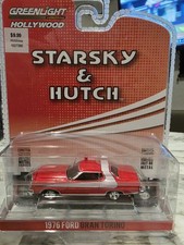 Red Chase 1976 FORD GRAN TORINO STARSKY & HUTCH TV 1/64 GREENLIGHT 44780 A