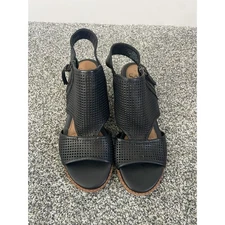 Sofft Sandals Womens 6.5 M Black Slip On Leather Casual Sara Peep Toe Block Heel