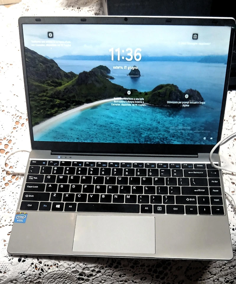 Laptop da 14,1 pollici, Intel Celeron N4000, IPS Full HD 12 GB DDR4, 1000 GB SSD - Immagine 2 di 4
