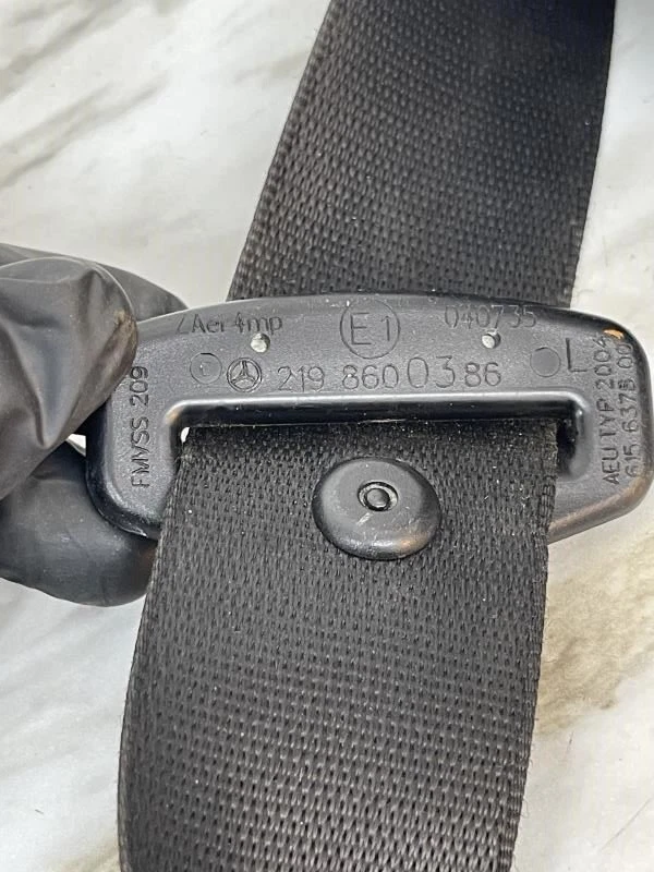 2007 - 2008 MERCEDES BENZ CLS550 DRIVER LEFT SIDE SEATBELT OEM  607541500008R-00 - Image 3 of 4