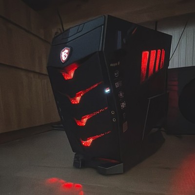 MSI Gaming Aegis 3 8 Desktop i7-9700 16GB RTX 2070 SUPER 1-2TB W11