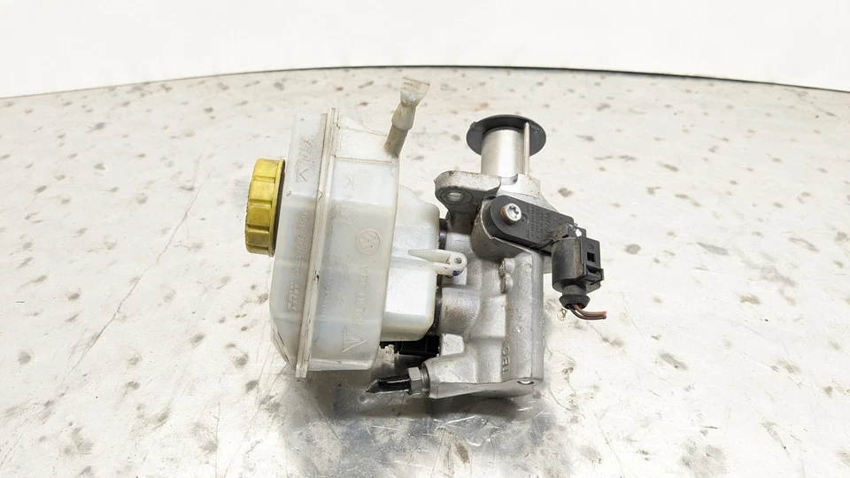 VOLKSWAGEN TOUAREG 7P MK2 FRENO CILINDRO MAESTRO Y BOTELLA 3.0 TDI DIÉSEL 2013 Foto 4 de 4