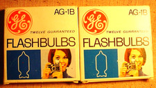 Vintage GE Flashbulbs - Full Box Of AG-1B Types In Original Box  A Few Extras