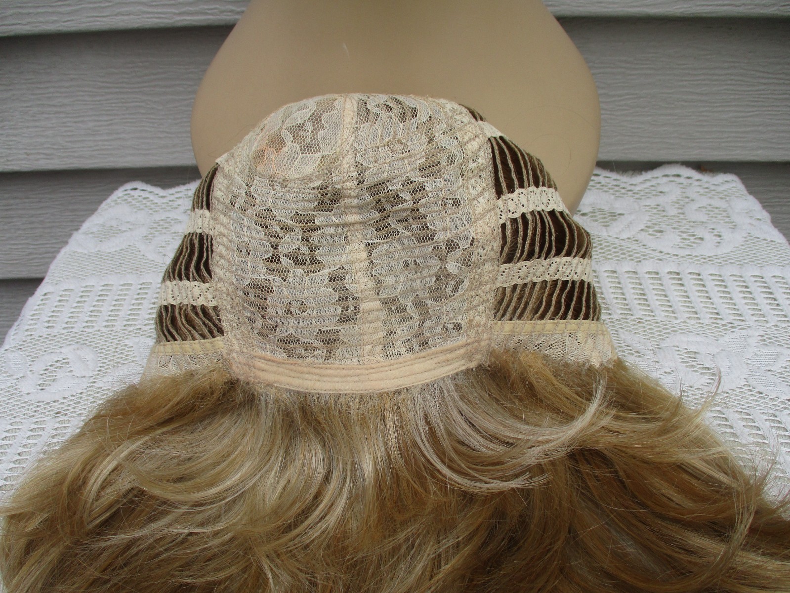 Jon Renau MYSTERY WIG Color BLONDE Mid Length Style MODIFIED BANGS Read