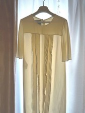 USED SALE � PRADA CREAM-COLORED PLEATED SHORT-SLEEVED KNEE-LENGTH DRESS GOOD