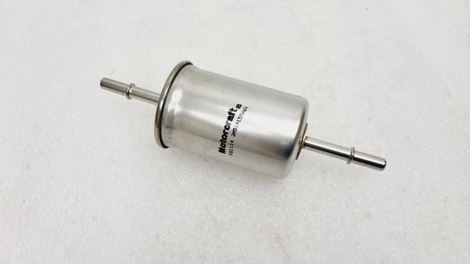 Filtro de combustible Ford Crown Victoria Lincoln Town Car 1998-2011 2M5Z-9155-CA Foto 2 de 4