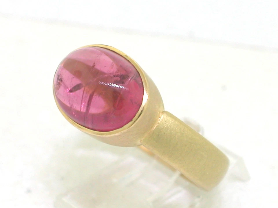 Rubellit Ring 750 Gelbgold 18Kt Gold roter Turmalin Cabochon 2,5ct Unikat - Bild 2 von 4