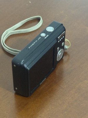 Fujifilm FinePix J10 8.2 MP Compact Digital Camera Black 3x
