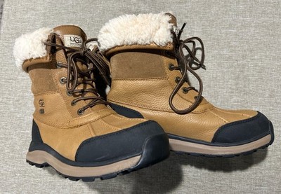 UGG Womens Adironack III Leather Cap Toe Ankle Chestnut Size 7
