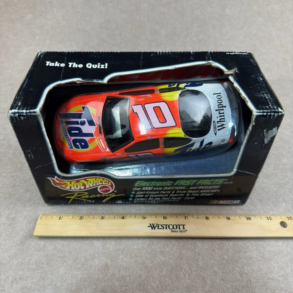 De colección Hot Wheels #10 Tide NASCAR Fast Facts 1:24 Diecast Car Ricky Rudd Nuevo  Foto 3 de 4