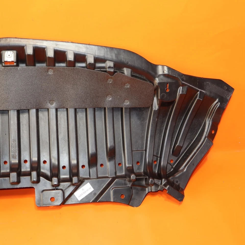 MERCEDES BENZ C350E UNDER BODY SHIELD COVER FRONT 2016 2017 2018 A2055200000 OEM - Image 3 of 4