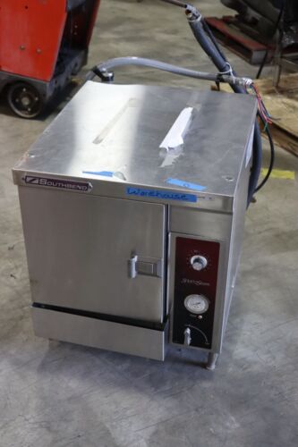 Steamer Boiler-less Southbend STRE-5D Strato Steam 208 Volt 3 Phase  11KW - Picture 1 of 4