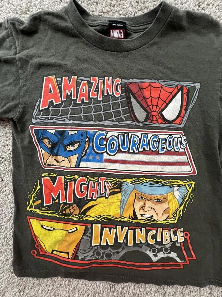 Amazing Spiderman Captain America Thor Iron Man Marvel Kids Size Medium Tshirt - Image 2 of 4