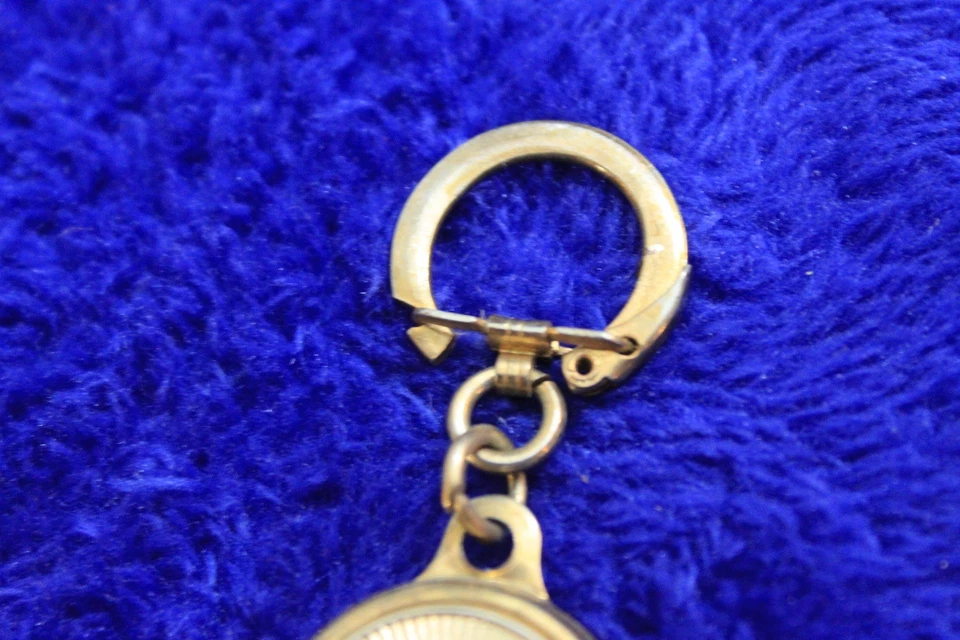 Chevy Magnético Valet Llavero Llavero Accesorio Camión Impala Camaro Nova Foto 4 de 4