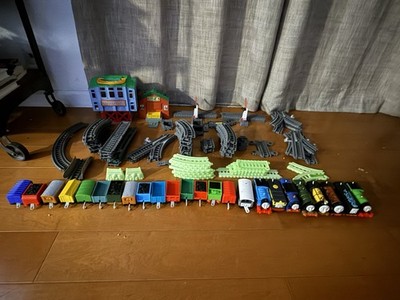 Big Thomas the Train Trackmaster Lot - 8 Engines, 16 Cars + Tracks - Trains Work