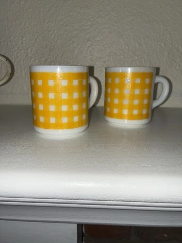 Hazel Atlas Milk Glass Yellow Gingham Checks Mug Coffee Cup Vintage Lot Of 2