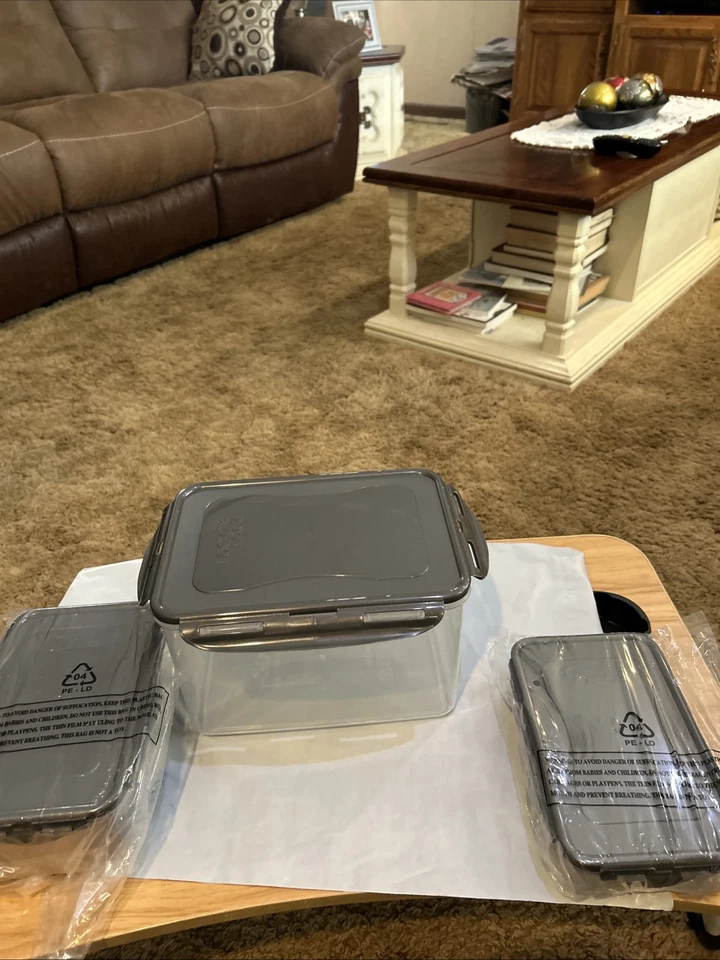 Set of 5 lock n lock containers large two med , 2 small-Brand New - Image 2 of 4