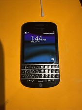 Blackberry Q10 16 GB Black AT T  READ