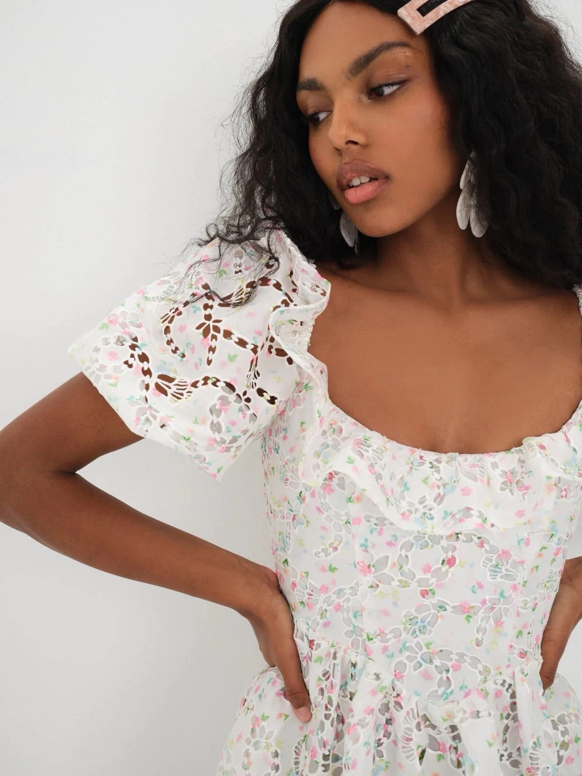 UNDERCOVER Victoria Secret FOR LOVE & LEMONS Mini Abito Magnolia Bianco Floreale Taglia M