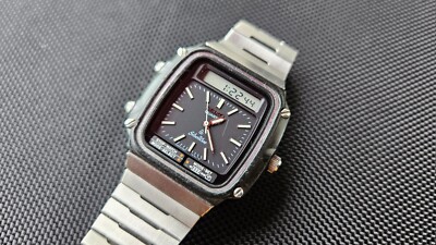 Seiko James Bond Silver Wave H357-5120 Men's Watch vintage Digital