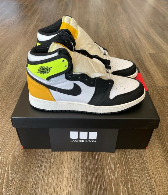 Air Jordan 1 Retro High Gg 007 Grey White Black Grade School 4 5 For Sale Online Ebay Air Jordan 1 Retro High Gg 007 Grey White Black Grade School 4 5 For Sale Online Ebay