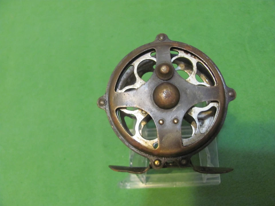 ¿Pflueger antiguo/vintage? Carrete de pesca con mosca Progress #60. Foto 2 de 4