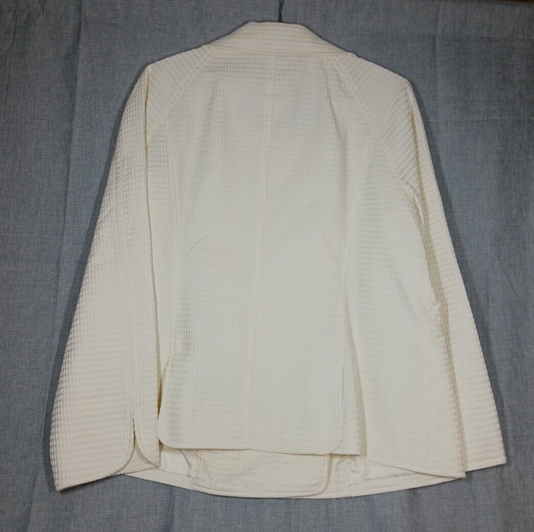 Picture 8 of 13