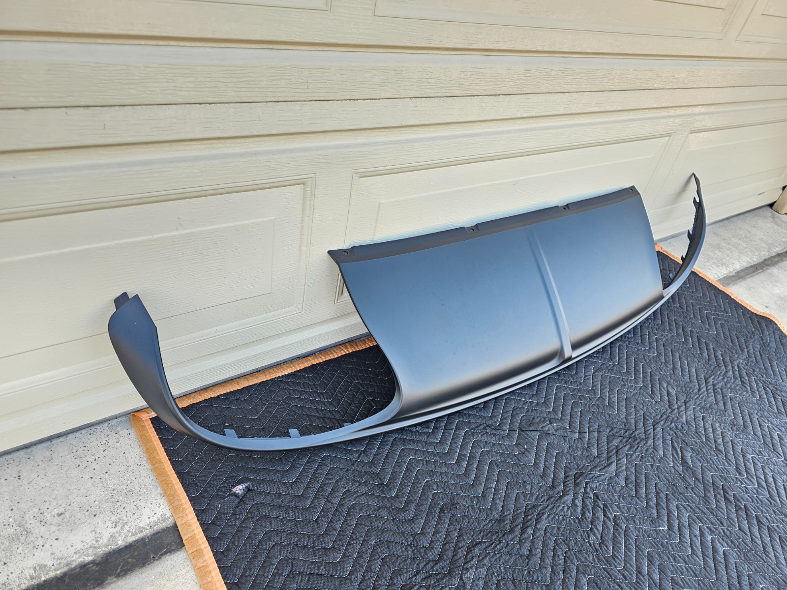 Bentley Bentayga 2015-2020 Lower Bumper spoiler