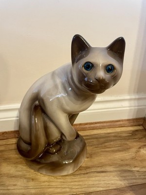 Large Vintage Mid Century Ceramic Siamese Cat Blue Glass Eyes Figurine Retro 60s