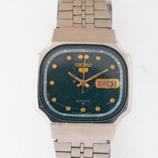 Vintage Seiko 5 Automatic 7009-529A Green Dial TV Case Arabic/English Day Watch