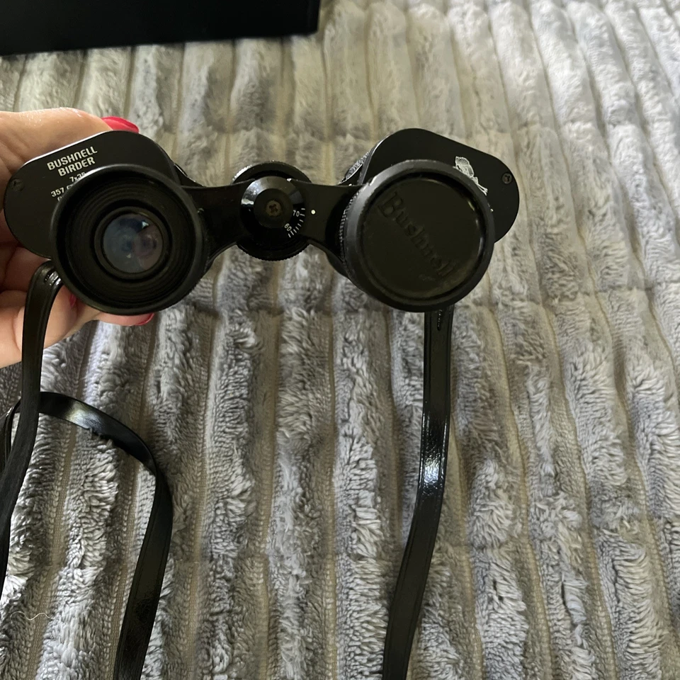 Bushnell Binoculars Sport View 7 x 35 with Case Outdoors Birding Hunting - Image 2 of 4