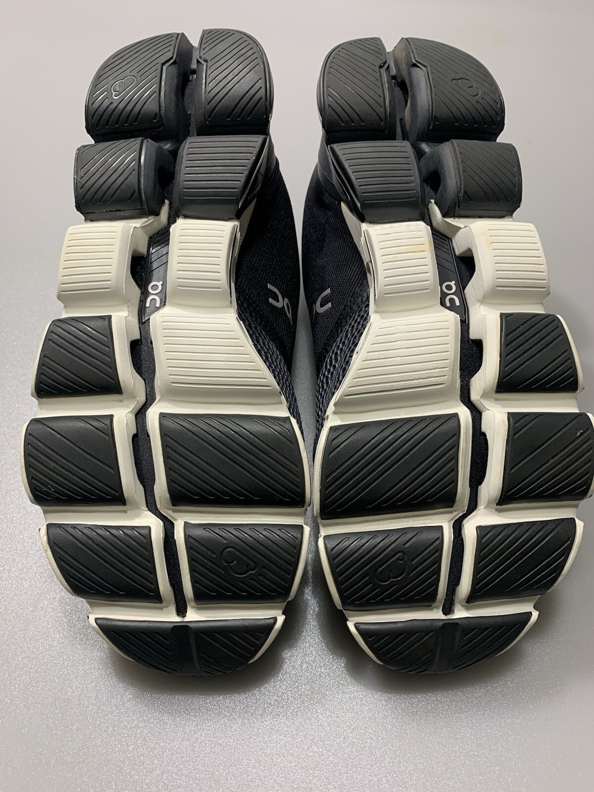 On Cloud Cloudflyer Gray black Running Sneakers M… - image 14