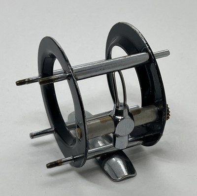 Carcasse/moulinet Garcia Mitchell 325 - Pièce D'origine New Old Stock - Pour Réparation Moulinet Vintage