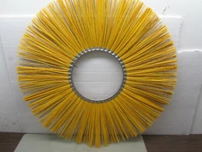 5 PER PACKAGE FLAT 10 X 32 POLY & WIRE SWEEPER BRUSH DISCS