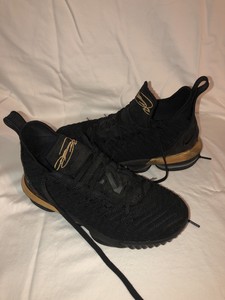 lebron 16 low triple black