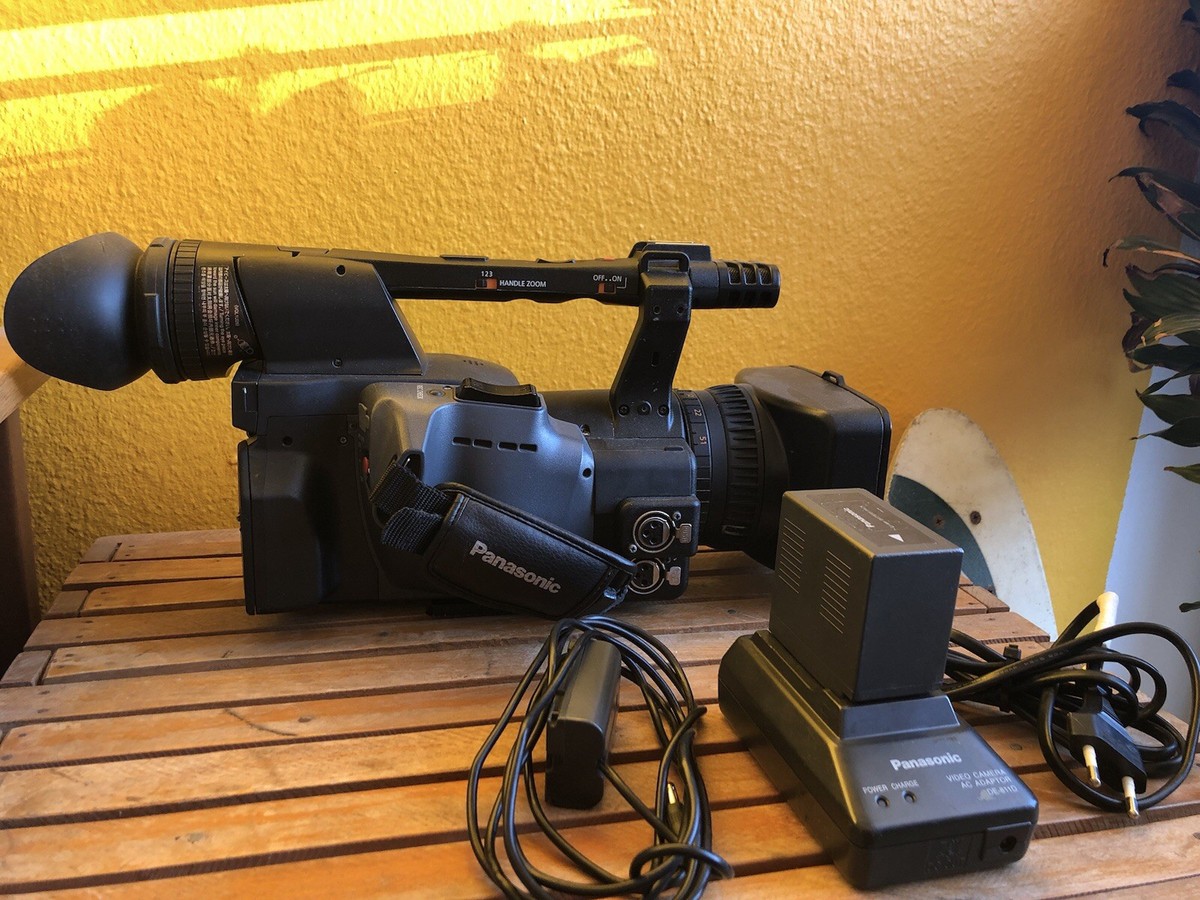 Camcorder Panasonic AG-HPX171E P2 Camera Pro HD 3CCD ONLY 364
