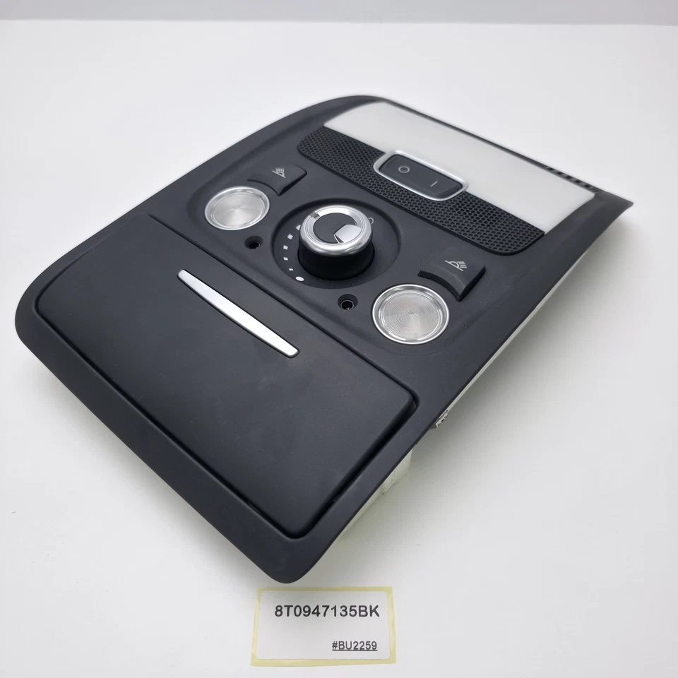 Luz interior de lectura Audi RS4 2007-2017 8T0947135BK Foto 3 de 4