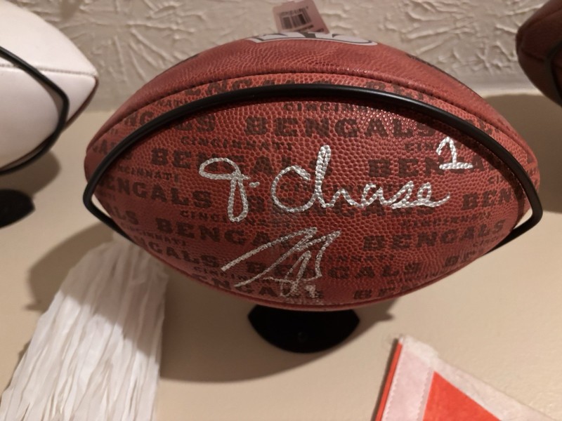 Joe Burrow & Ja’Marr Chase Signed Duke Bengals Football Beckett Witnessed Auto