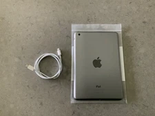 Apple iPad mini 1st Gen. 16GB, Wi-Fi, 7.9in - Space Gray Excellent Condition 