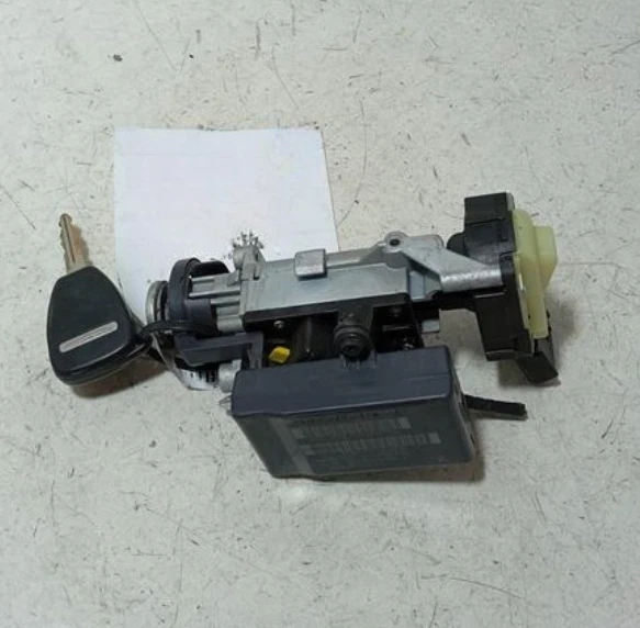 2006-2010 Chrysler PT Cruiser Ignition Switch Lock Cylinder W/Key Assembly Oem — 第 2/4 张图片