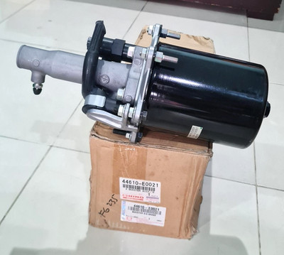 Genuine Japan OEM Valve Air Master Brake Booster Hino 500 44610-E0021