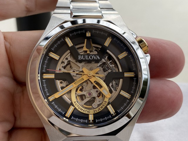 bulova maquina watch