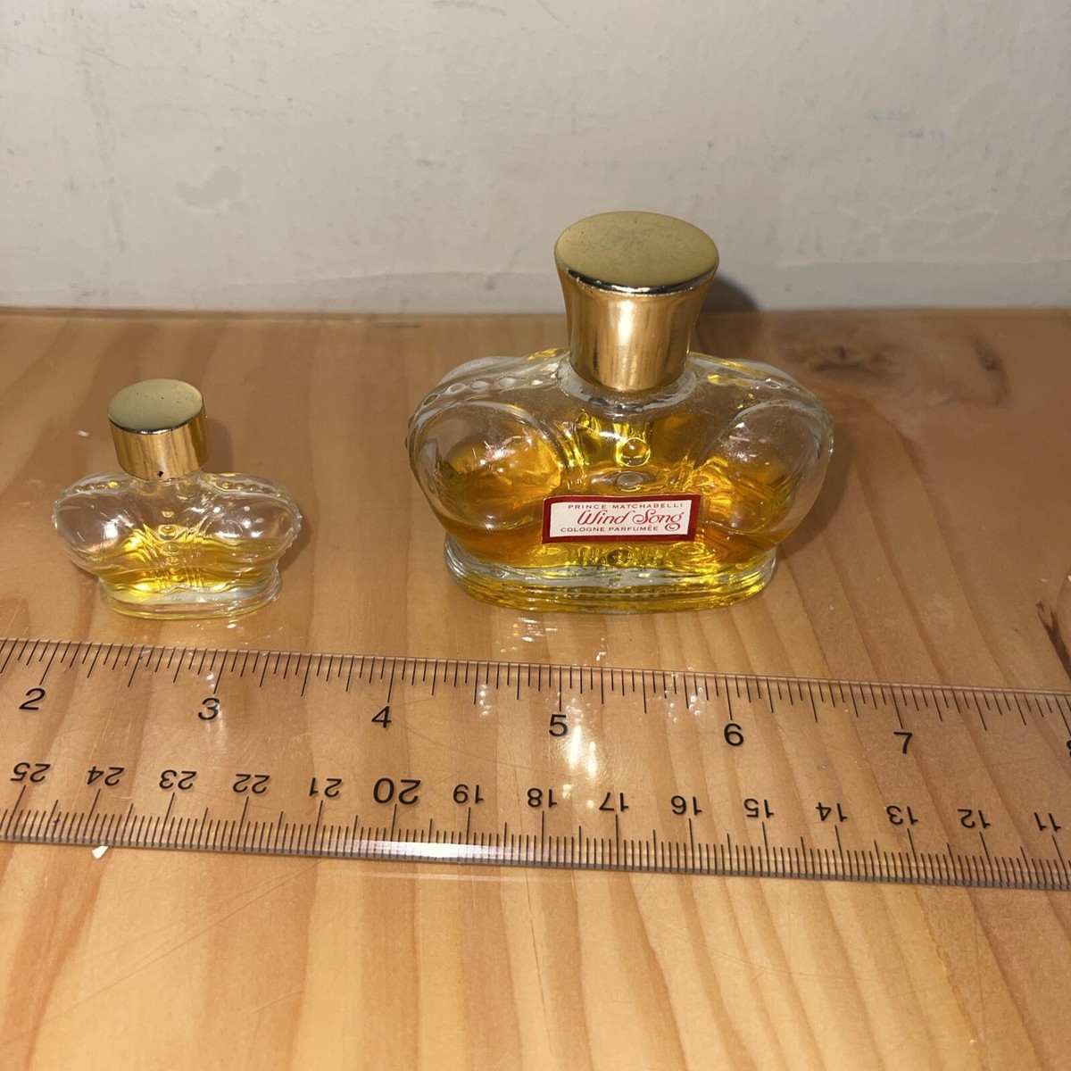 VINTAGE PRINCE MATCHABELLI WIND SONG CROWN COLOGNE BOTTLE PERFUME 