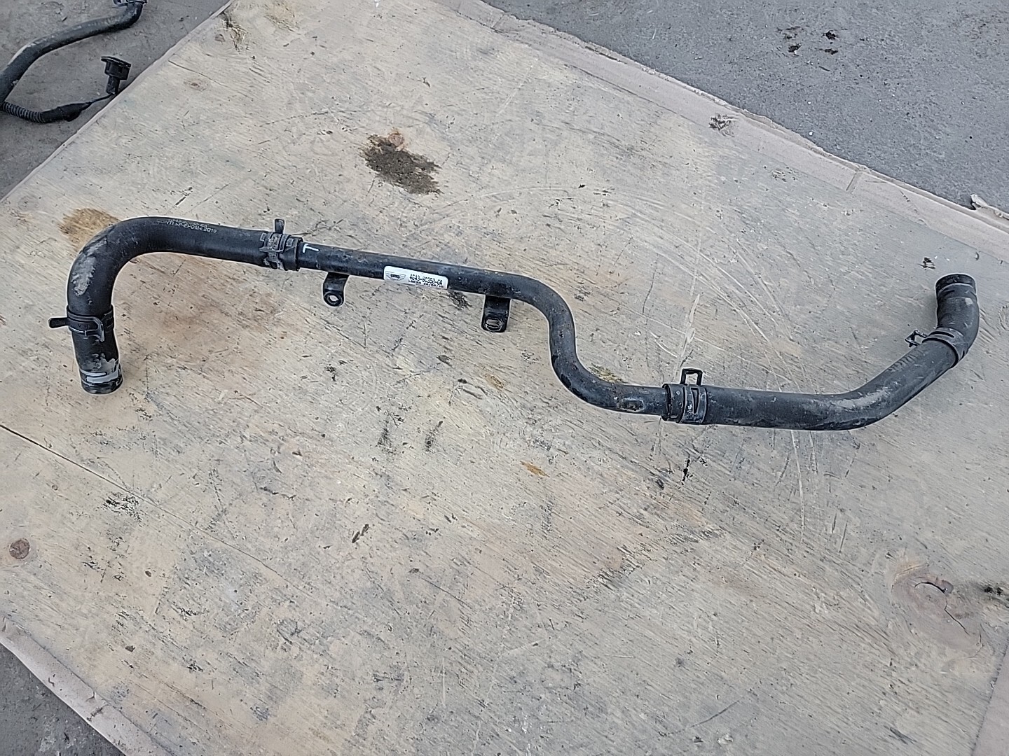 2011 ASTON MARTIN DB9 ENGINE RADIATOR RESERVOIR HOSE TUBE PIPE OEM