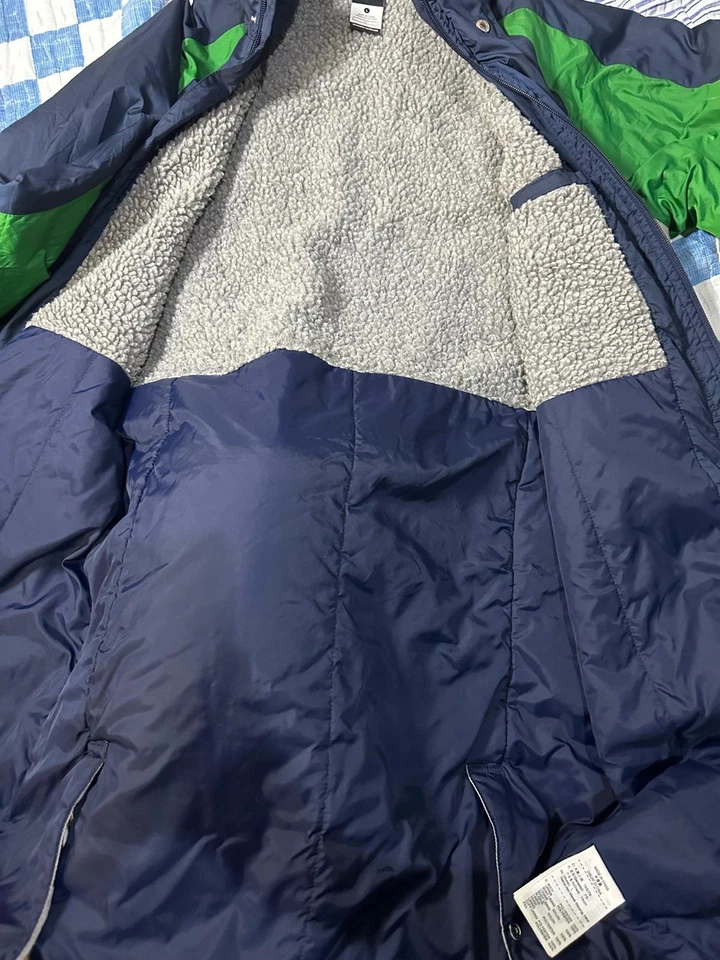 NIKE Vintage Y2K Nike Hooded Long Jacket Bench Coat - Image 4 of 4