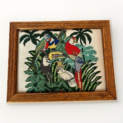 Vintage Wooden Keepsake Box Tropical Parrot Needlepoint Lid Jewelry Trinket Box